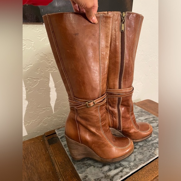 Women’s Schutz  retro leather wedge boots. Size 6. GUC. - Picture 10 of 16